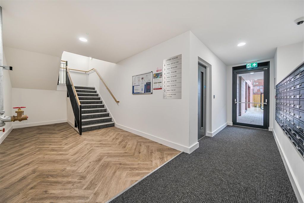 Property photo 3 of 16 1397991-4-6964E9c6E9B54.Jpg