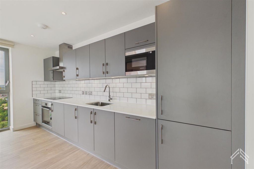 Property photo 2 of 10 3.Jpg