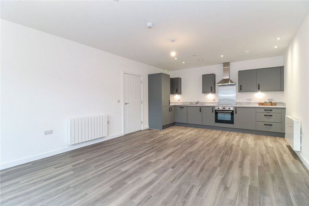 Property photo 3 of 13 Picture No. 08