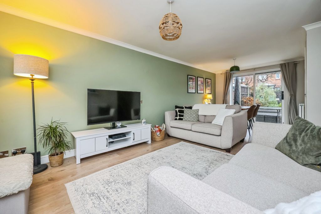 Property photo 2 of 15