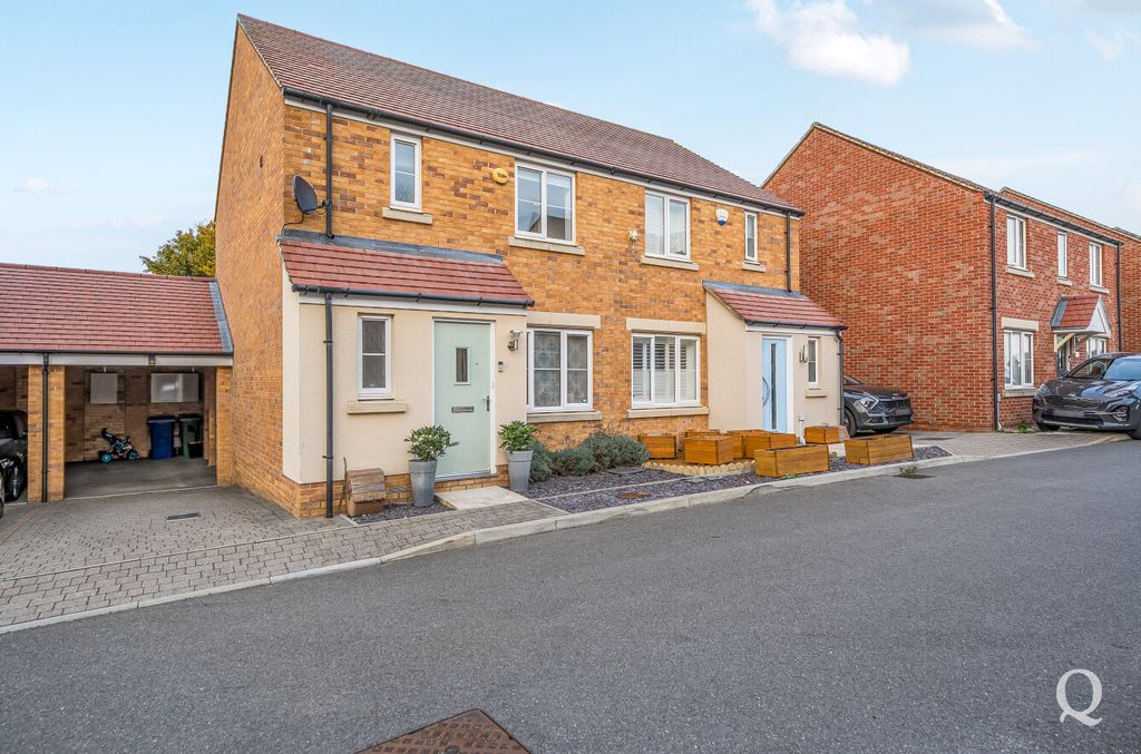 Property photo 1 of 20 1d0Fa8c1-912E-455...