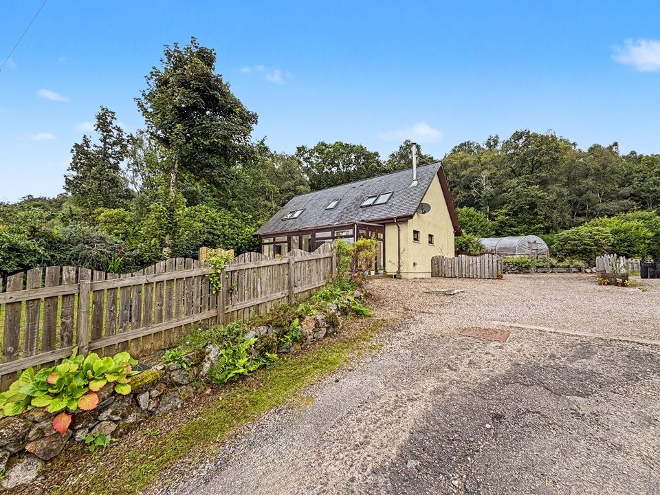 Property photo 2 of 78