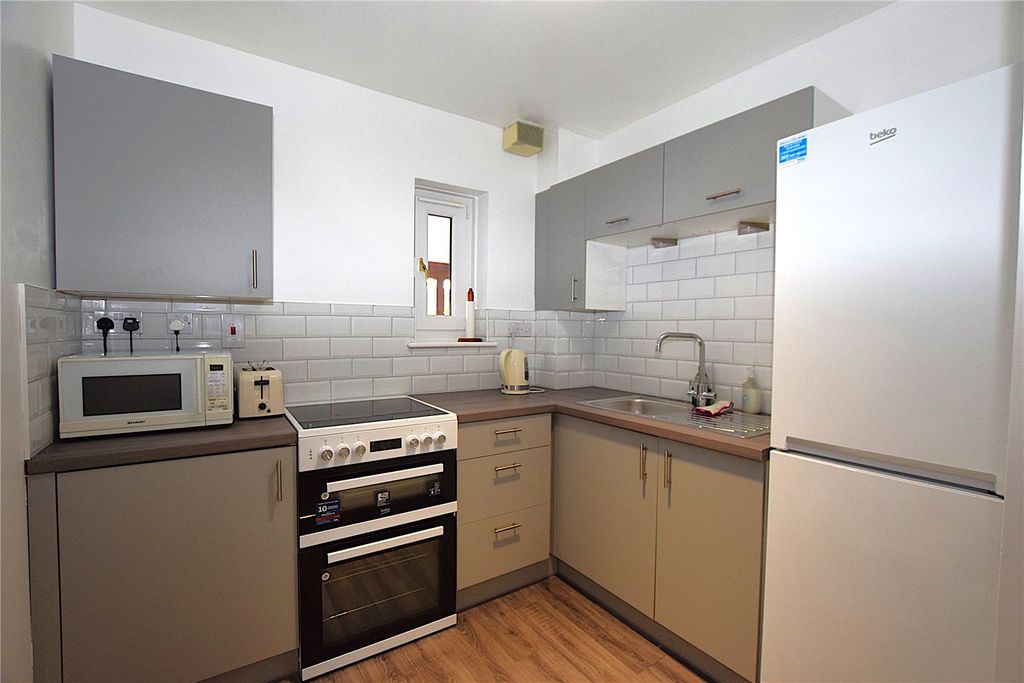 Property photo 3 of 13 Picture No. 09
