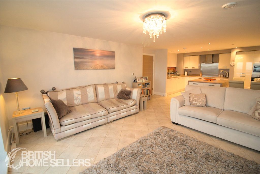 Property photo 3 of 22 Picture No. 40