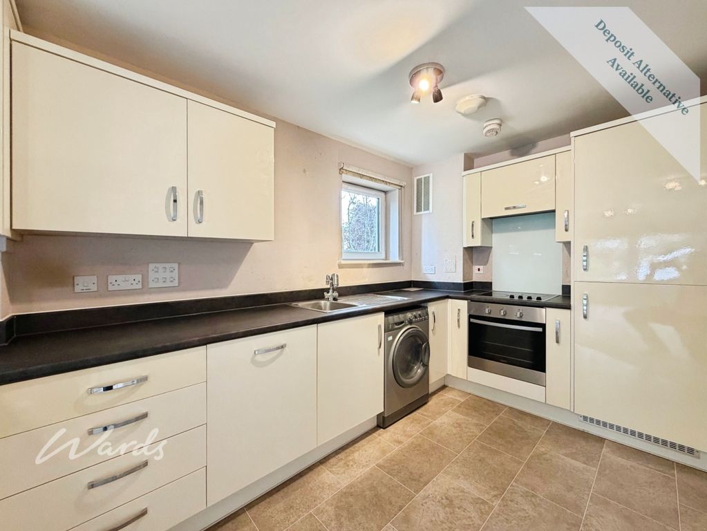 Property photo 3 of 9 Kitchen