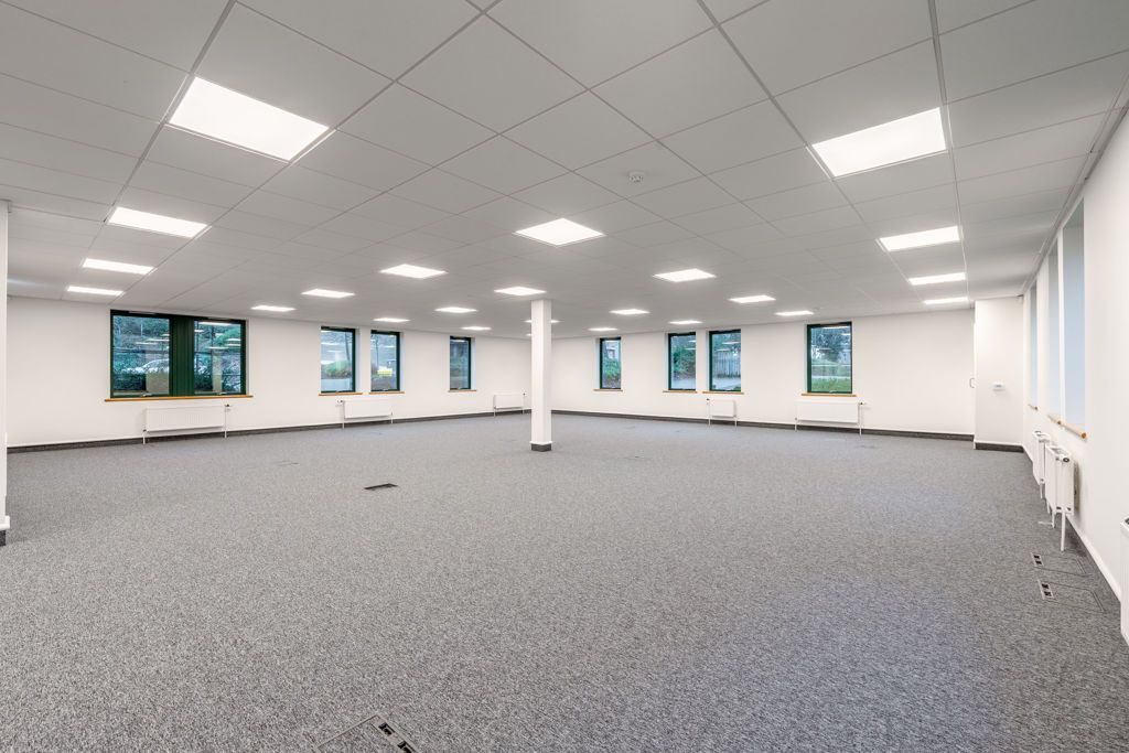 Property photo 3 of 6 Photo 4