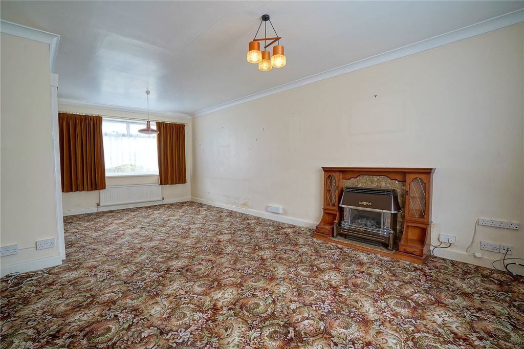 Property photo 2 of 10 Picture No. 05