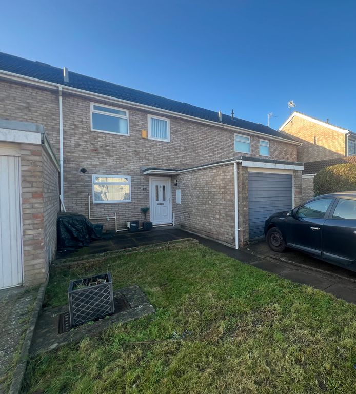 Property photo 1 of 10 Bedroom