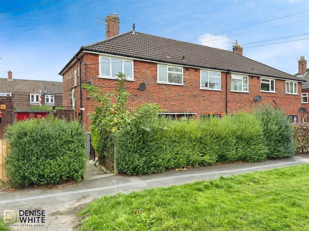 Property photo 1 of 19 Front Aspect