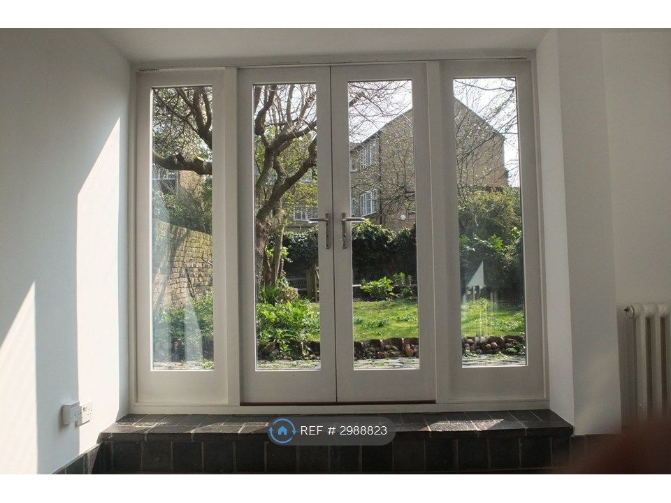 Property photo 2 of 24 Living Room/French Doors To Garden