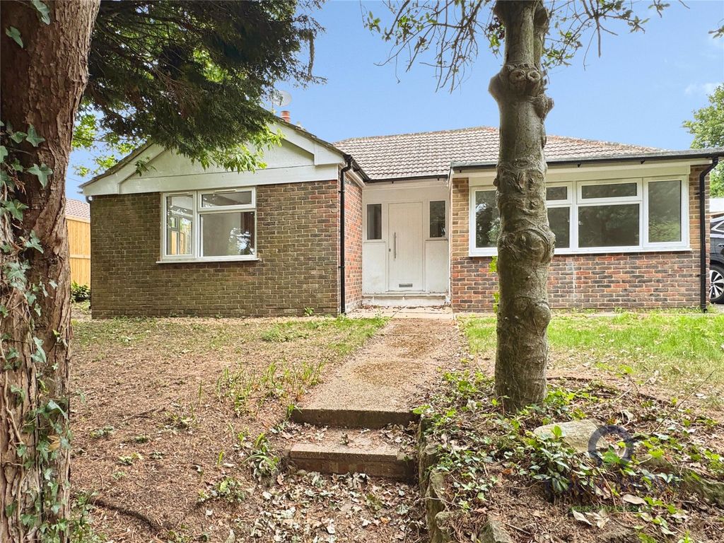 Property photo 3 of 18 Front