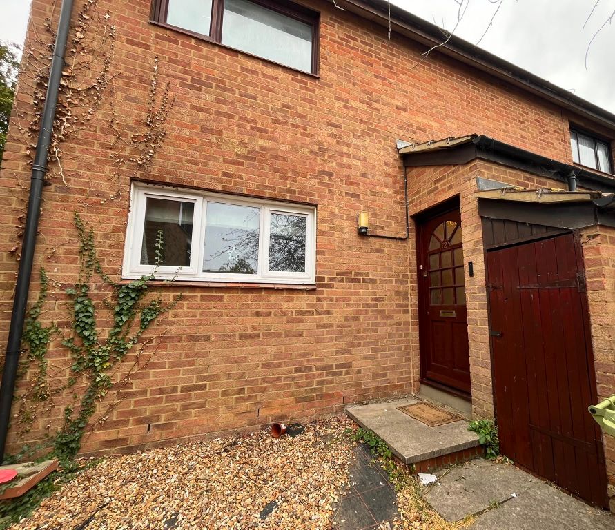 Property photo 1 of 5