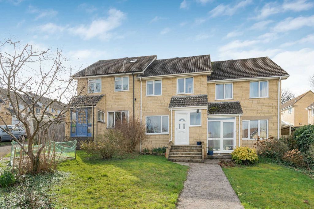 Property photo 1 of 24
