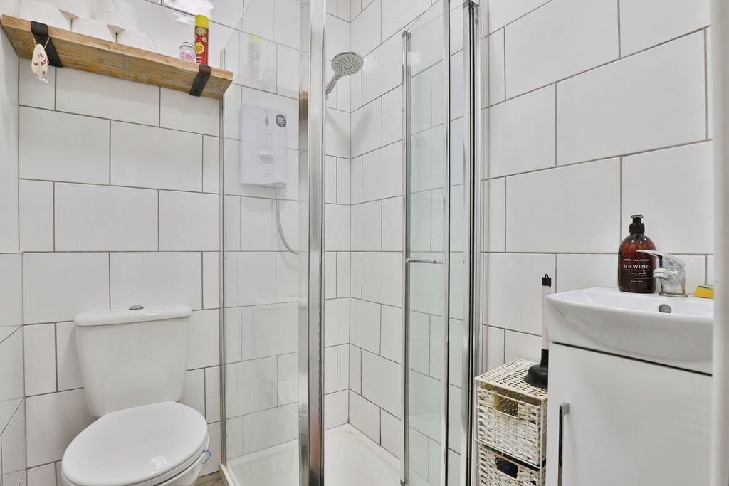 Property photo 2 of 7 Pbox-Img.Jpg