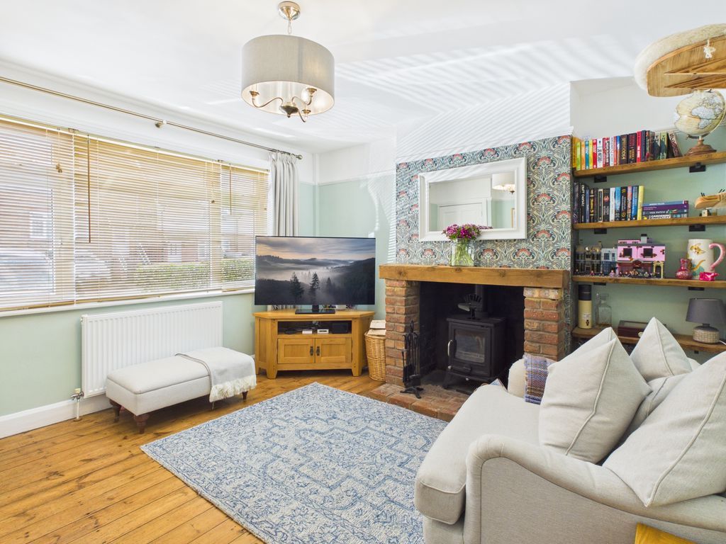 Property photo 2 of 13 Sitting Room