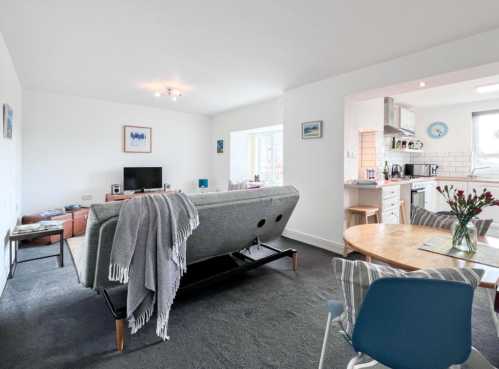 Additional image 18 of 4 bed detached house for salePoint HS2