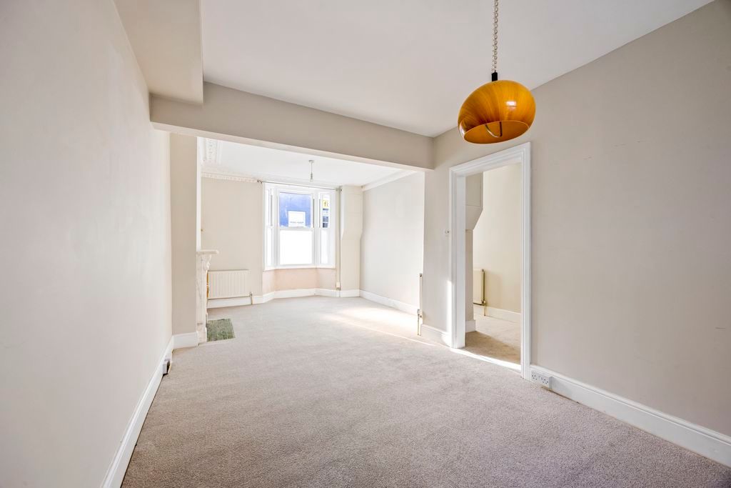 Property photo 3 of 15 Photo 9