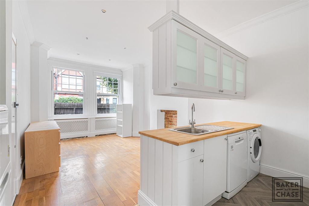 Property photo 2 of 17 Open Plan Lounge/Kitchen