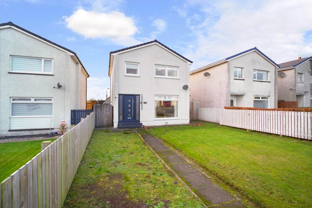 Property photo 1 of 23