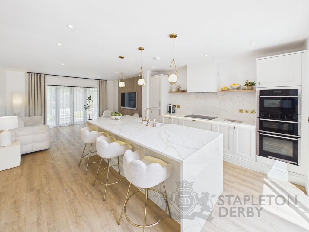 Property photo 3 of 43 Cam03007G0-Pr0226-Still025.Jpg