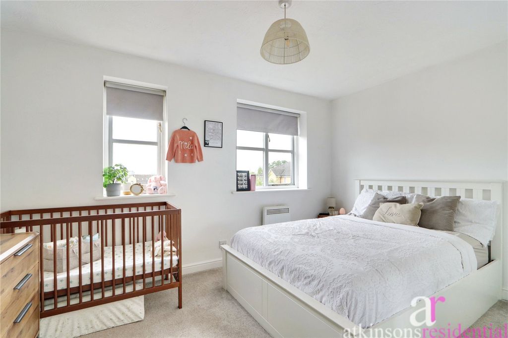 Property photo 2 of 10 Picture No. 03