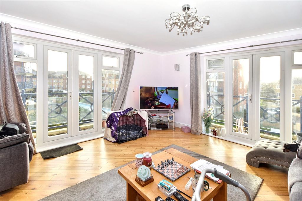 Property photo 2 of 20 Dsc_0523.Jpg