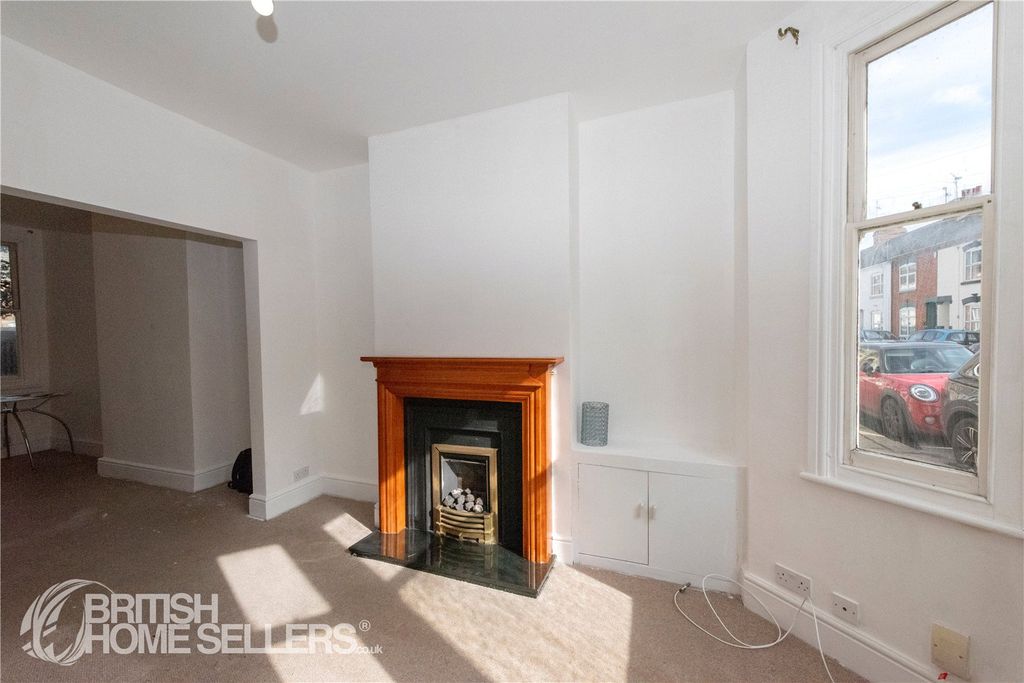 Property photo 3 of 29 Picture No. 24