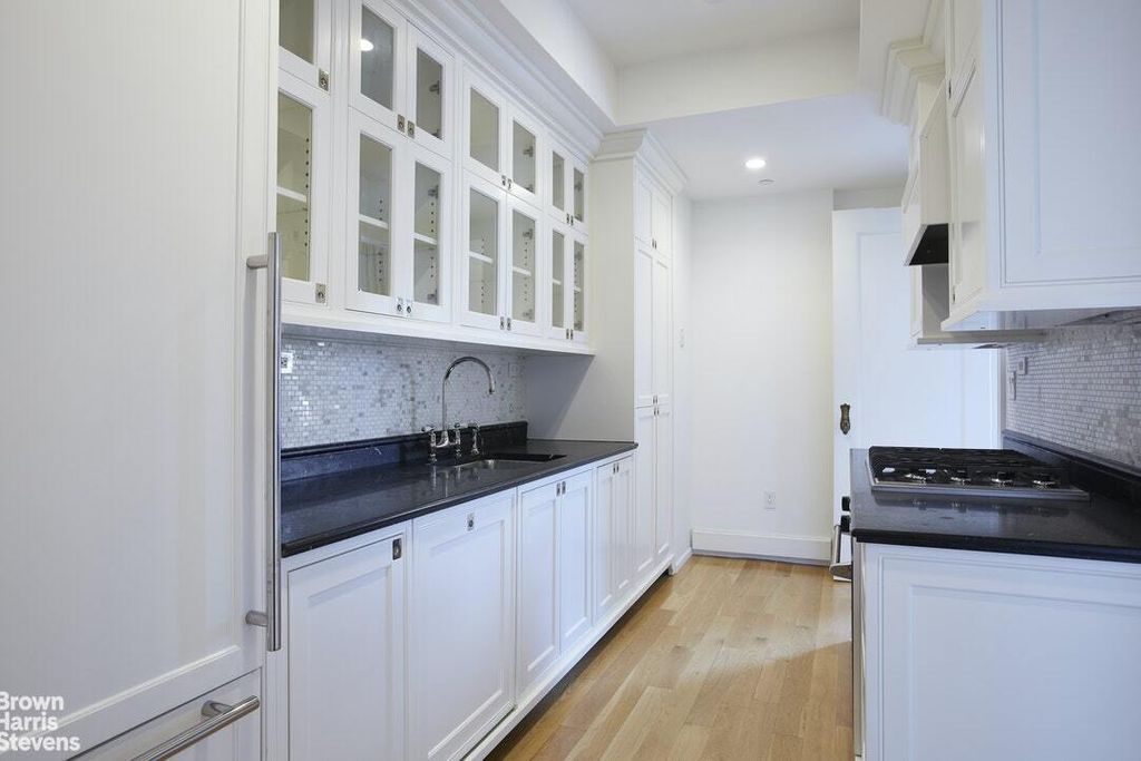 Property photo 3 of 13 <Alttext/>