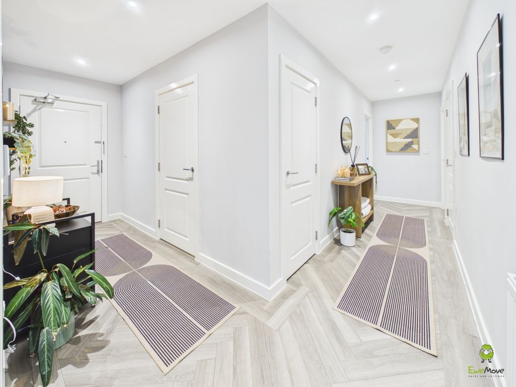 Property photo 1 of 17 Presented By Clinton At Ewemove Bexleyheath And Da