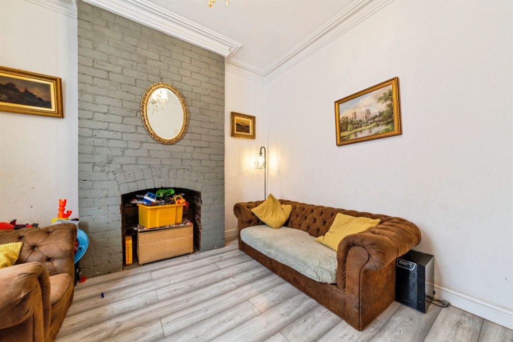 Property photo 3 of 22