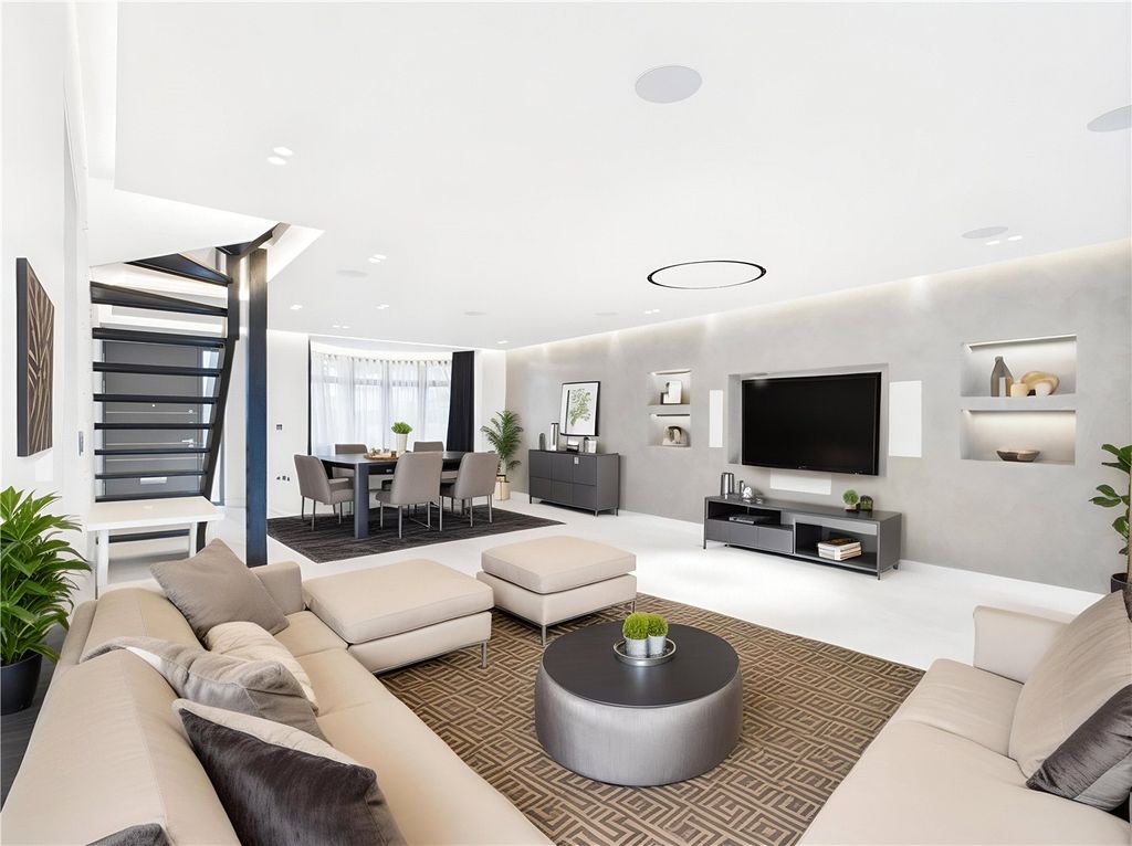 Property photo 1 of 12 Cgi Open Plan Living