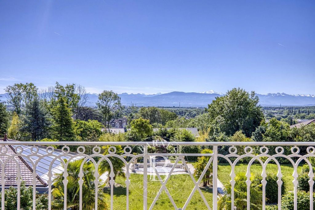 Property photo 3 of 53