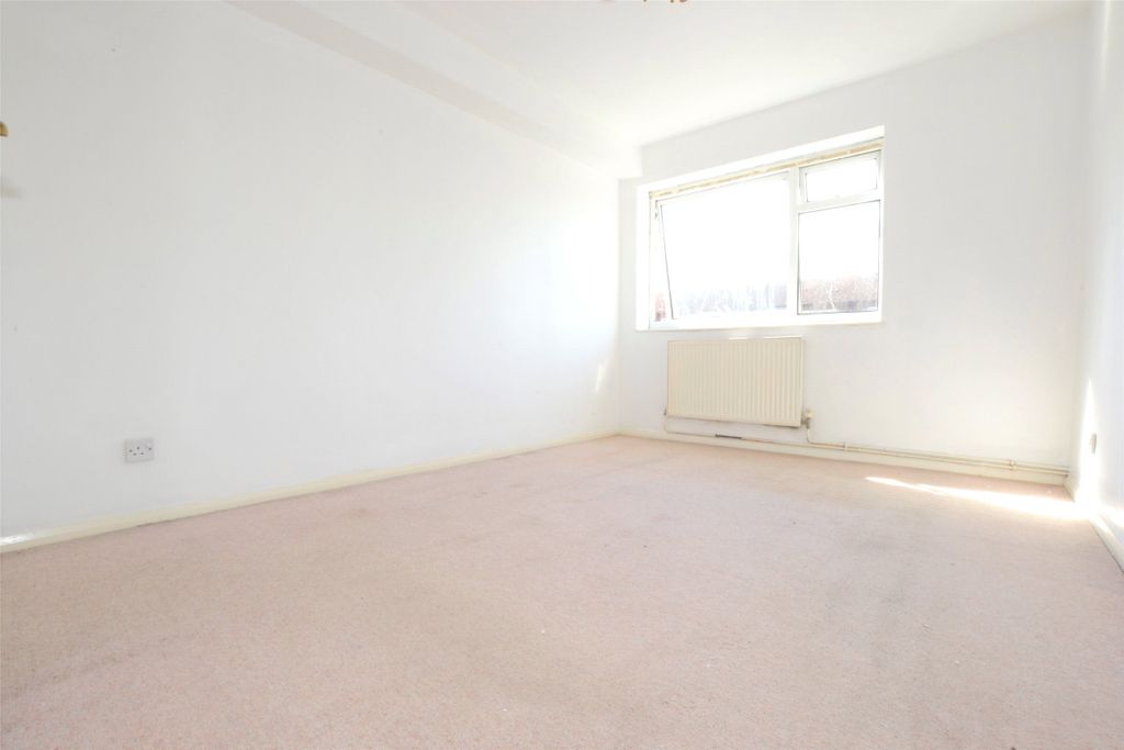 Property photo 2 of 9 Picture No. 01