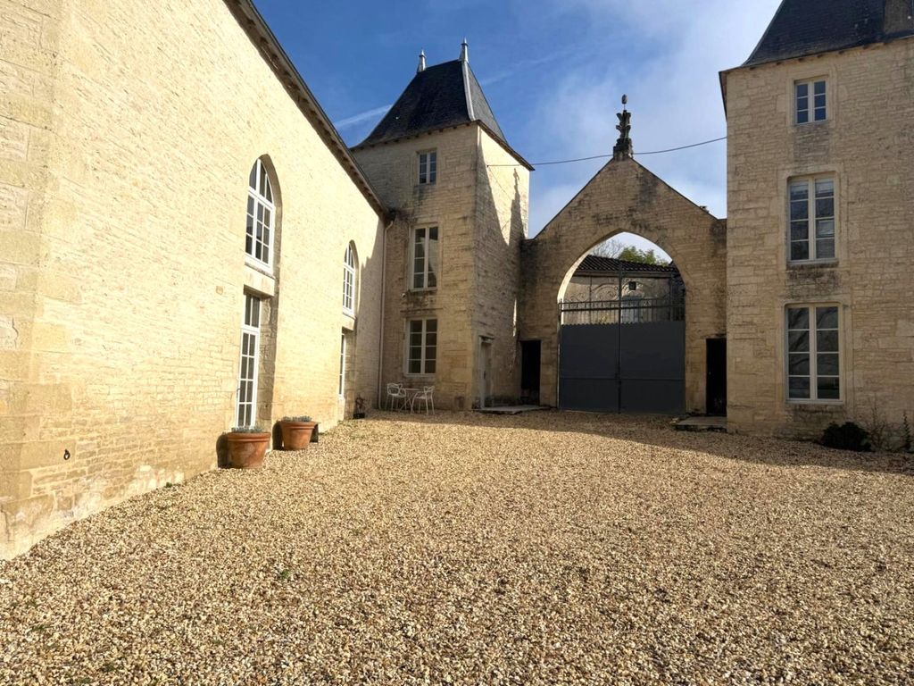 Property photo 1 of 30