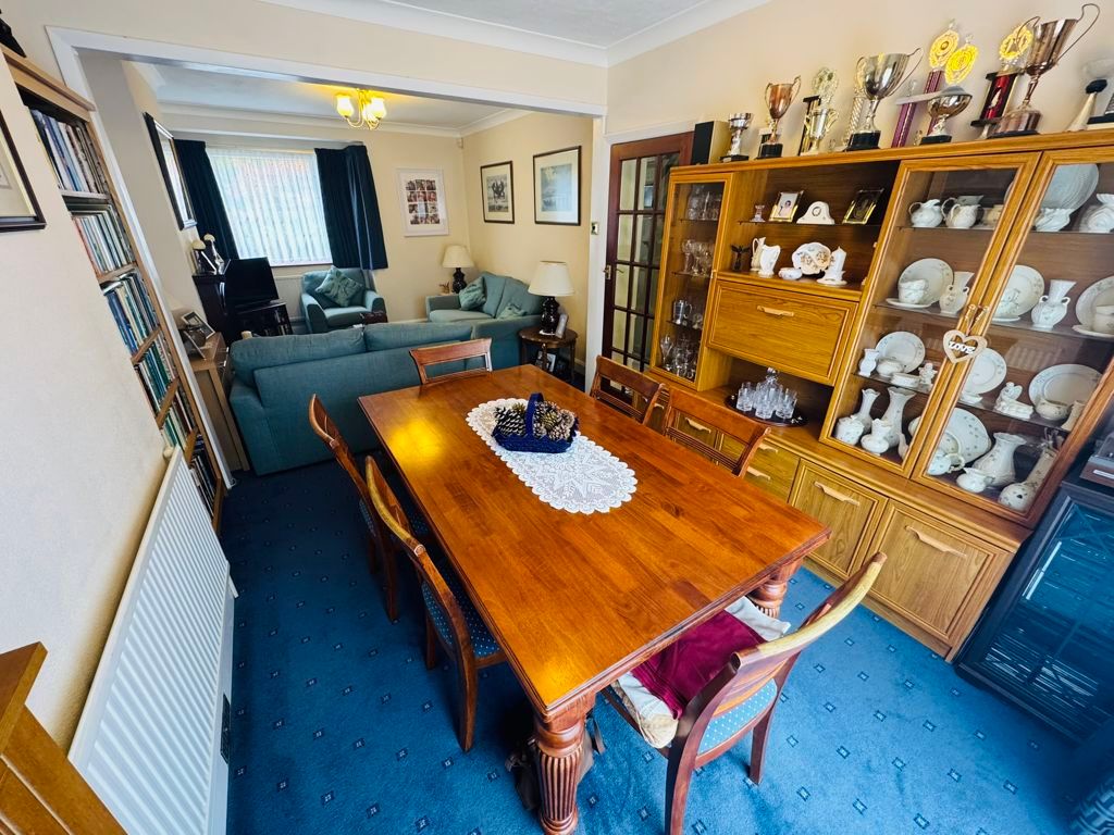 Property photo 2 of 12 Photo 7