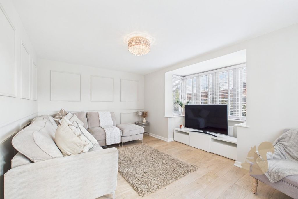 Property photo 3 of 22 Cam01659G0-Pr0631-Still014.Jpg