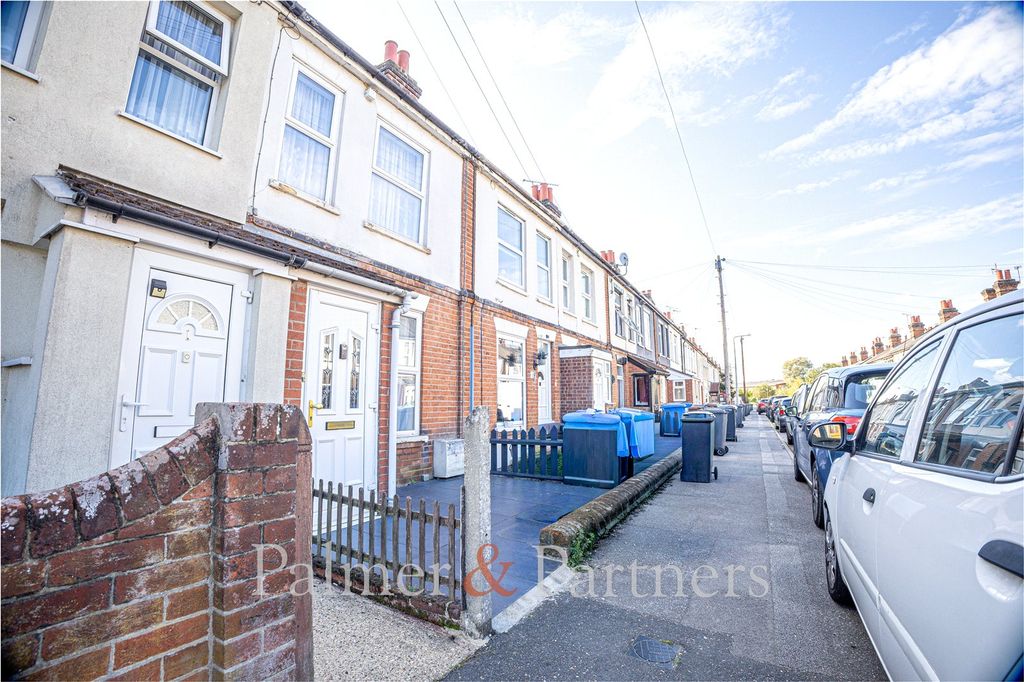 Property photo 1 of 9 Picture No. 11