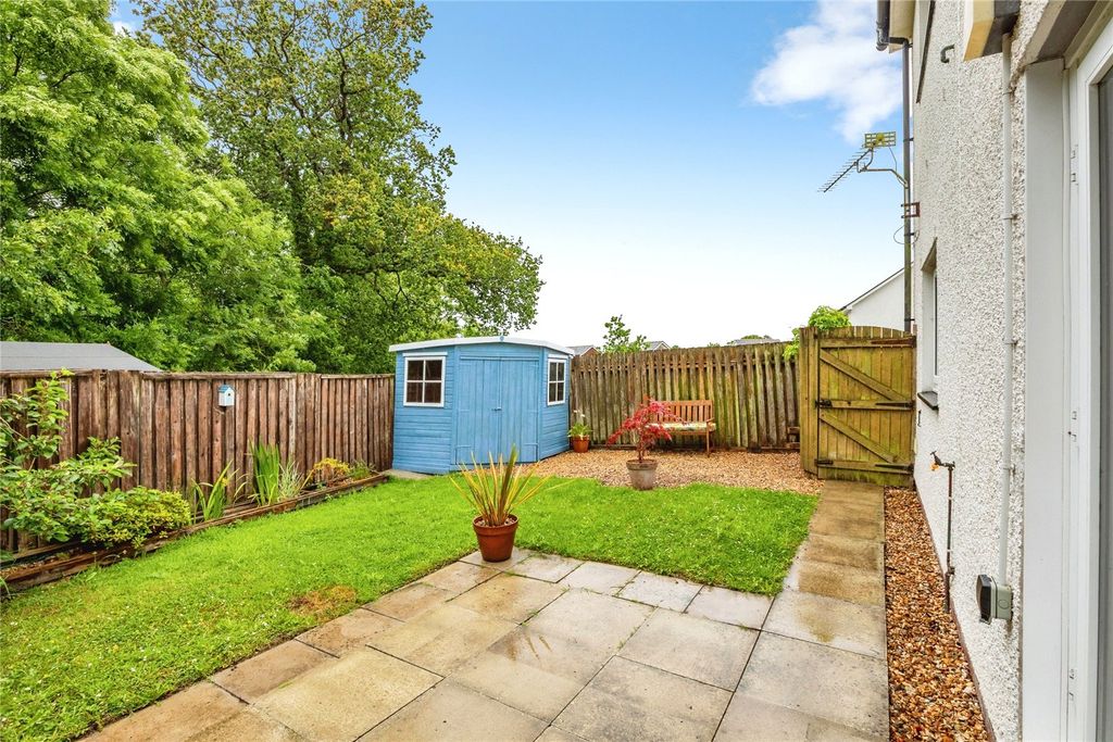 Property photo 2 of 19 Picture No. 04