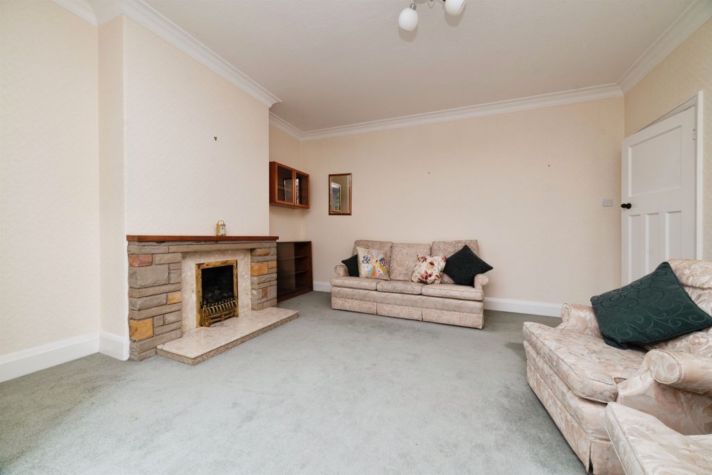 Property photo 3 of 22