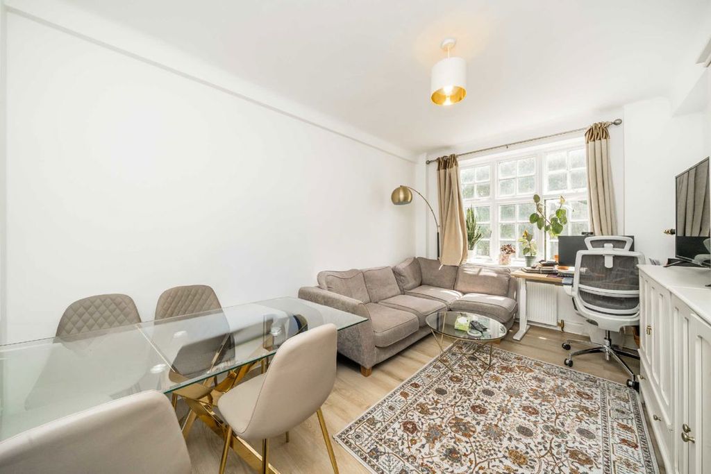 Property photo 2 of 4