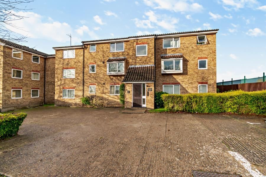 Property photo 1 of 5