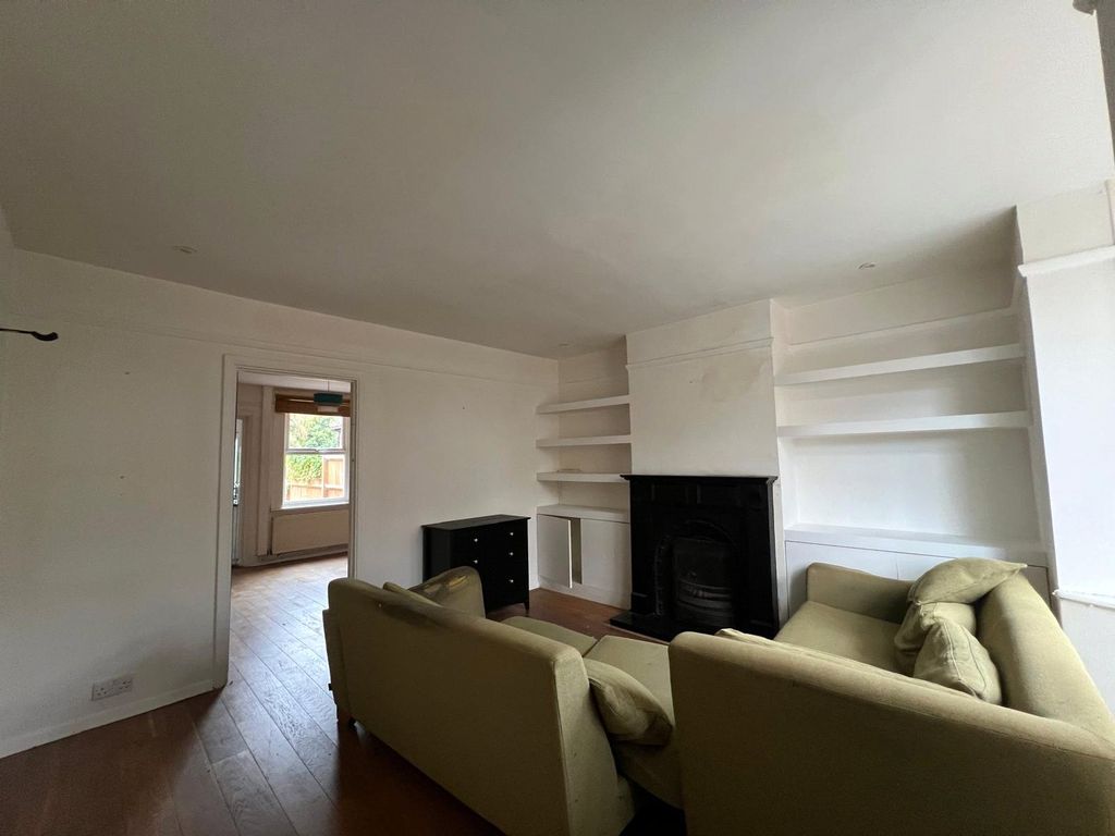 Property photo 2 of 17 Picture No. 08