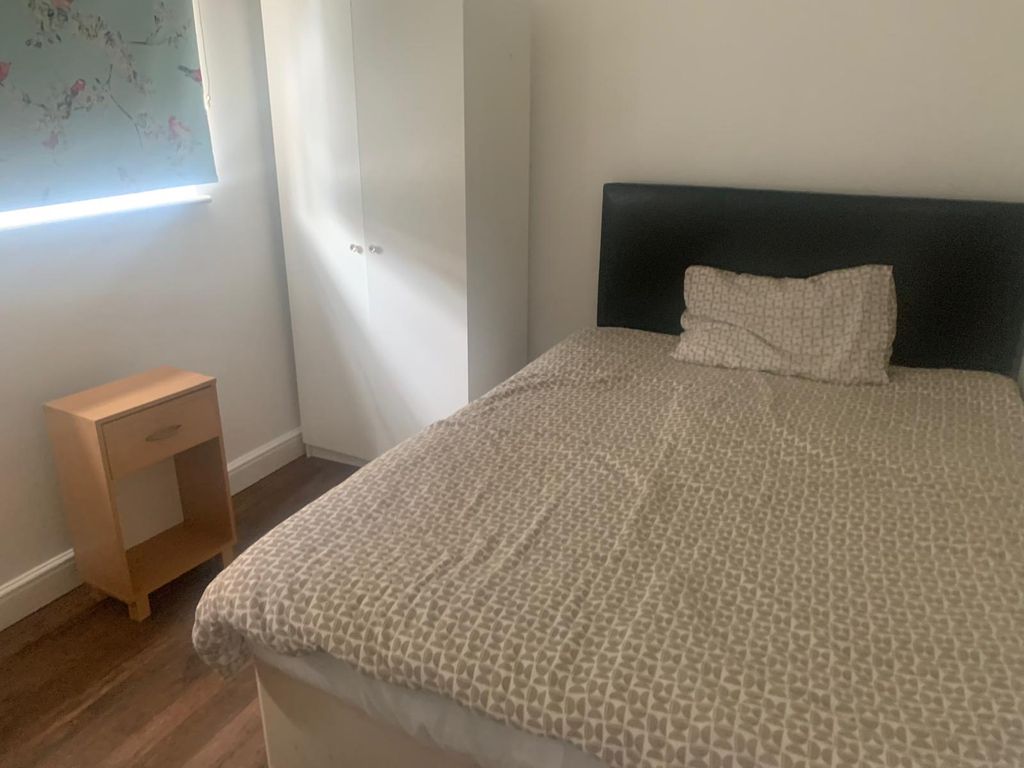 Property photo 2 of 5 Image