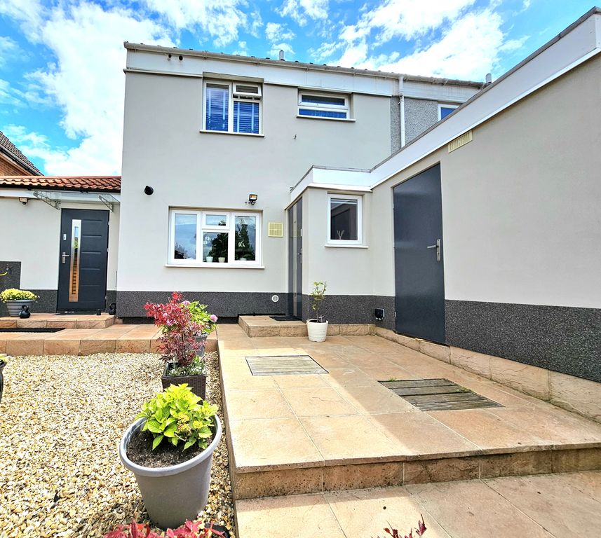 Property photo 1 of 23