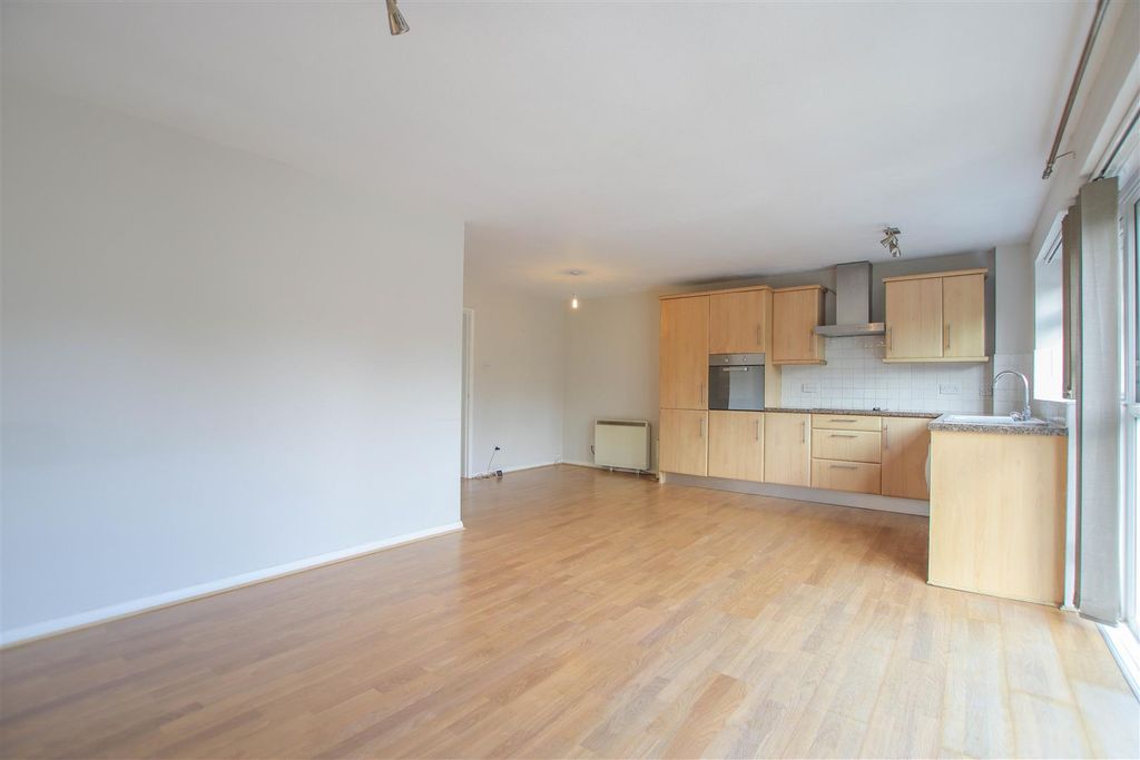 Property photo 2 of 15 Img_7627.Jpg
