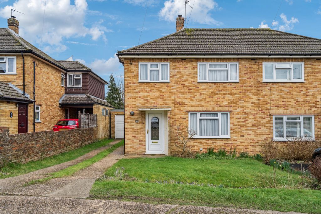 Property photo 1 of 11