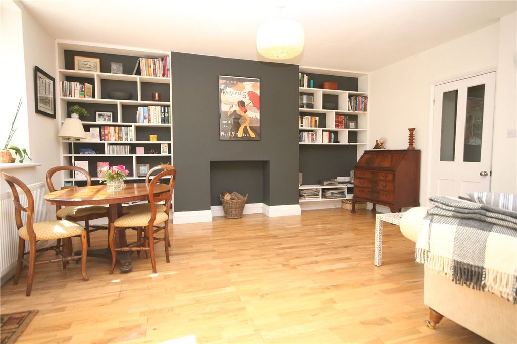 Property photo 3 of 11 Picture No. 03