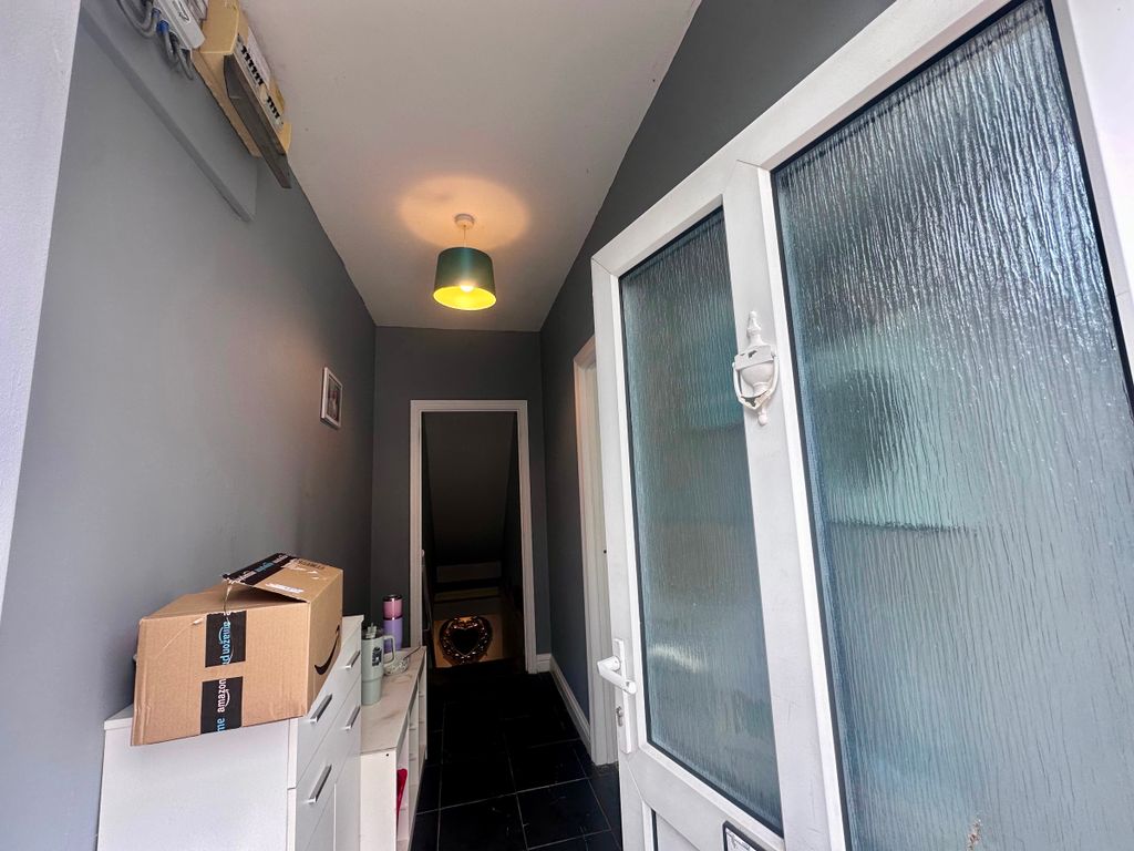 Property photo 2 of 45