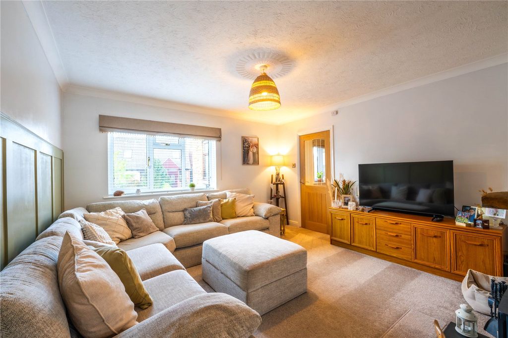 Property photo 3 of 18 Picture No. 07