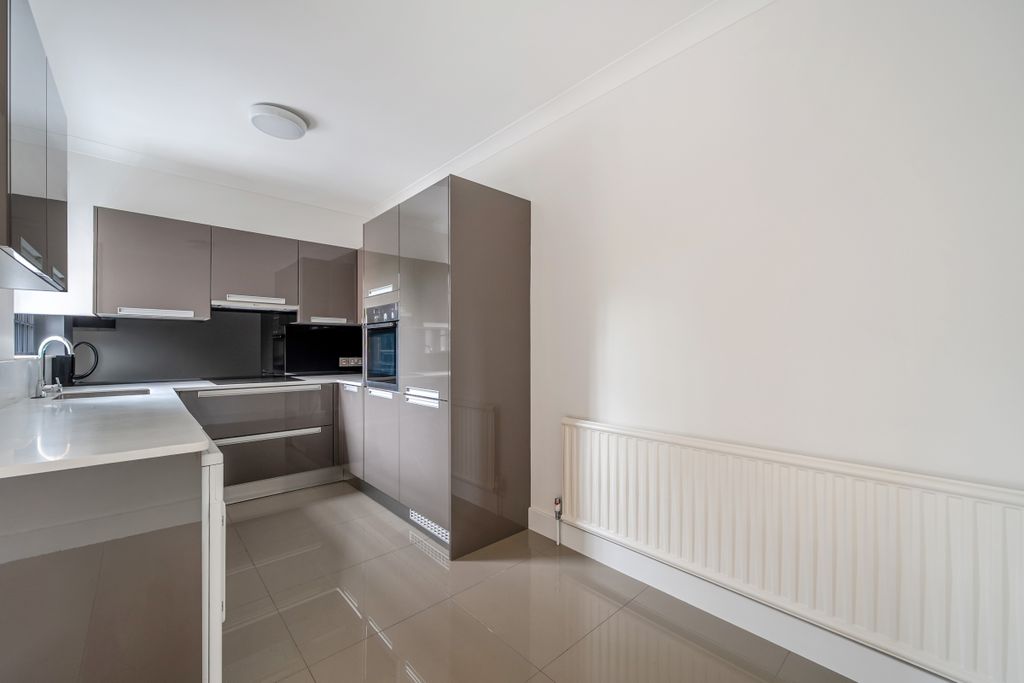Property photo 2 of 21 1473425-5-6A26cc6...